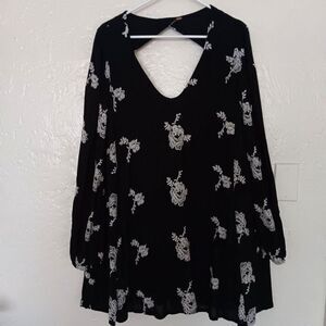 Free People Austin dress Sz M/L mini long sleeve black white floral embroidery